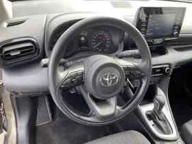 Toyota Yaris thumbnail 68