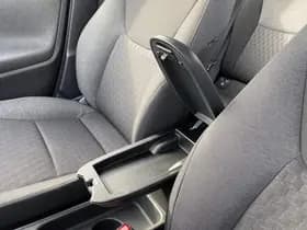 Toyota Yaris thumbnail 80