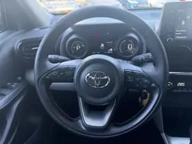 Toyota Yaris-cross thumbnail 14