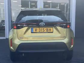 Toyota Yaris-cross thumbnail 36