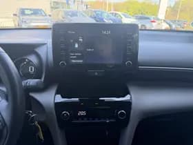 Toyota Yaris-cross thumbnail 49