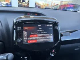 Toyota Aygo thumbnail 23