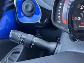 Toyota Aygo thumbnail 50