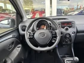 Toyota Aygo thumbnail 15