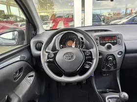 Toyota Aygo thumbnail 40