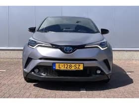 Toyota C-HR thumbnail 3