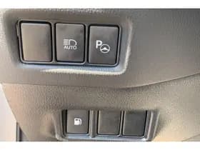 Toyota C-HR thumbnail 23