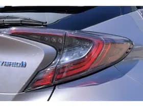 Toyota C-HR thumbnail 27