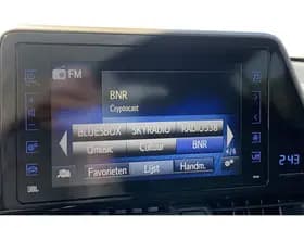 Toyota C-HR thumbnail 47