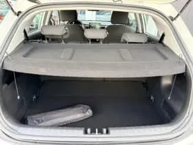 Kia Stonic thumbnail 24