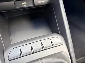 Kia Stonic thumbnail 46