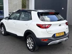 Kia Stonic thumbnail 6