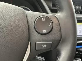 Toyota Auris thumbnail 38