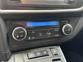 Toyota Auris thumbnail 45