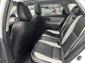 Toyota Auris thumbnail 49