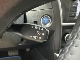 Toyota Auris thumbnail 10