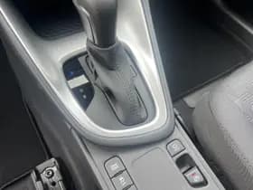 Toyota Yaris thumbnail 15