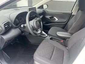 Toyota Yaris thumbnail 26