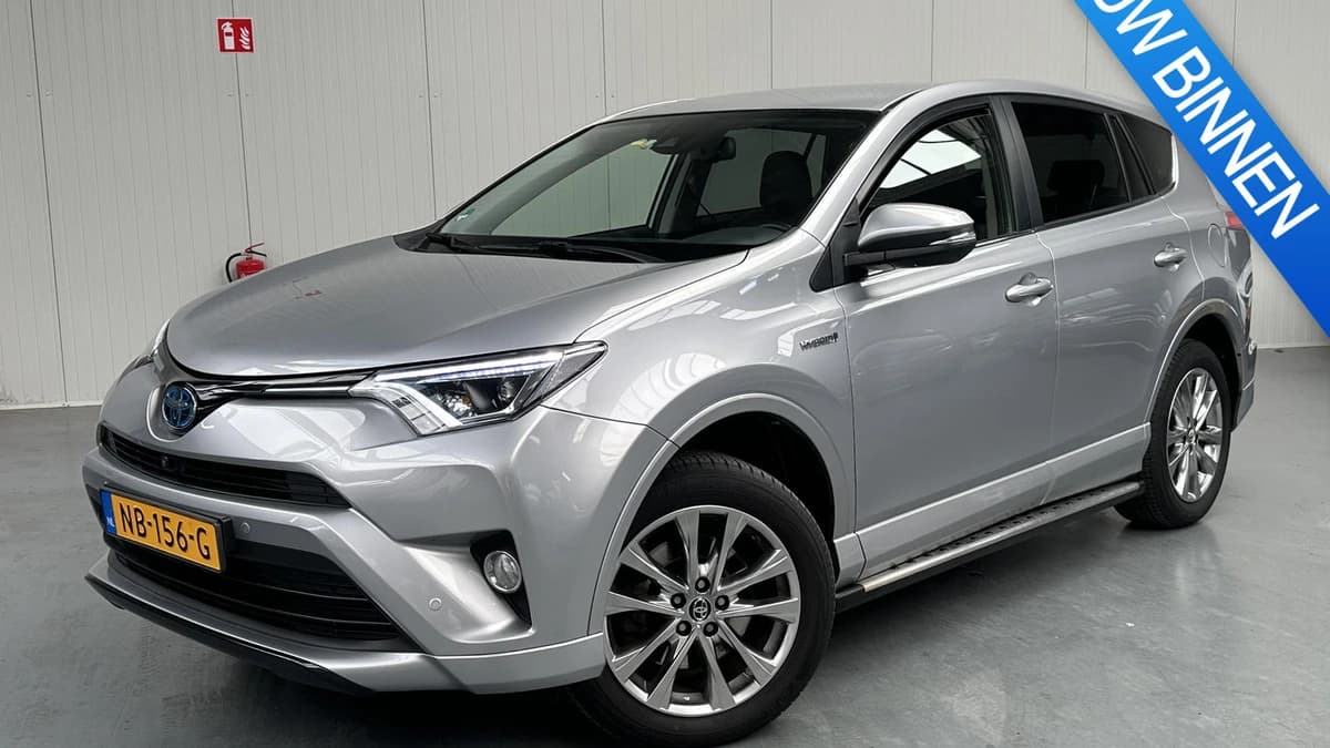 Toyota RAV4 — foto 1