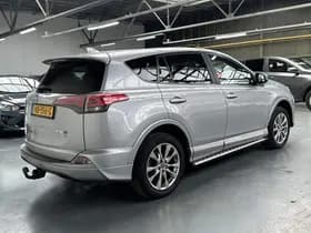 Toyota RAV4 thumbnail 60