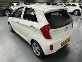 Kia Picanto thumbnail 11