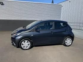 Toyota Aygo thumbnail 4