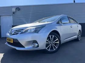 Toyota Avensis thumbnail 43