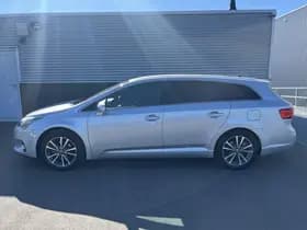 Toyota Avensis thumbnail 44