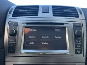 Toyota Avensis thumbnail 35