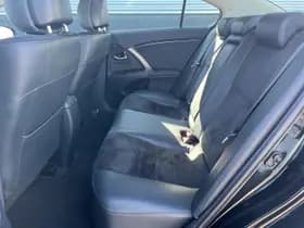 Toyota Avensis thumbnail 40