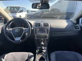 Toyota Avensis thumbnail 64