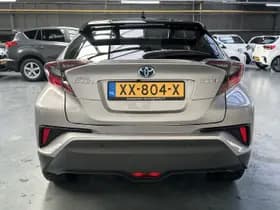 Toyota C-HR thumbnail 22
