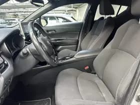 Toyota C-HR thumbnail 31