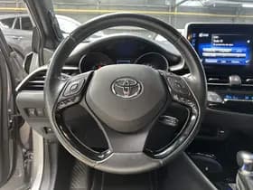 Toyota C-HR thumbnail 38