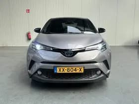 Toyota C-HR thumbnail 54