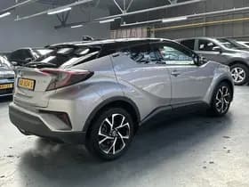 Toyota C-HR thumbnail 58