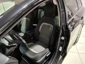 Kia Ceed thumbnail 48