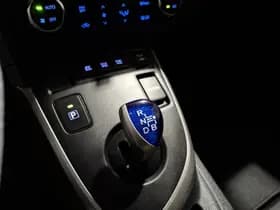 Toyota Auris thumbnail 15