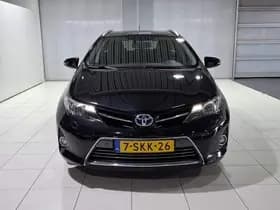 Toyota Auris thumbnail 32