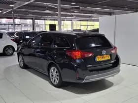 Toyota Auris thumbnail 34