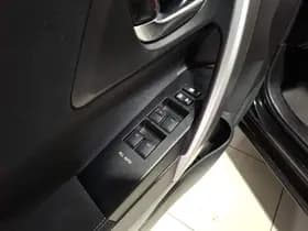 Toyota Auris thumbnail 46