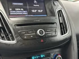 Ford Focus thumbnail 13