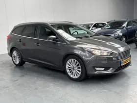 Ford Focus thumbnail 47