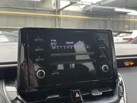 Toyota Corolla-touring-sports thumbnail 11