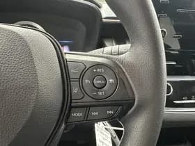 Toyota Corolla-touring-sports thumbnail 32