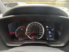 Toyota Corolla-touring-sports thumbnail 5