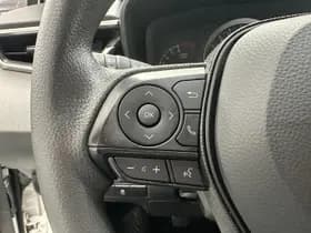 Toyota Corolla-touring-sports thumbnail 8