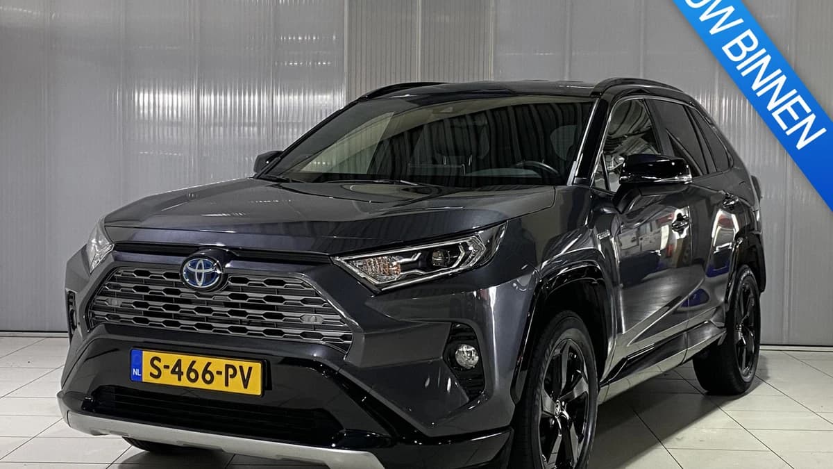 Toyota RAV4 — foto 1