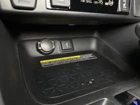 Toyota RAV4 thumbnail 21