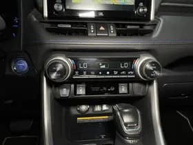 Toyota RAV4 thumbnail 31